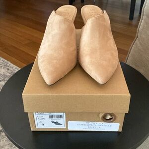 Oasis Society faux suede mule, taupe, size 8